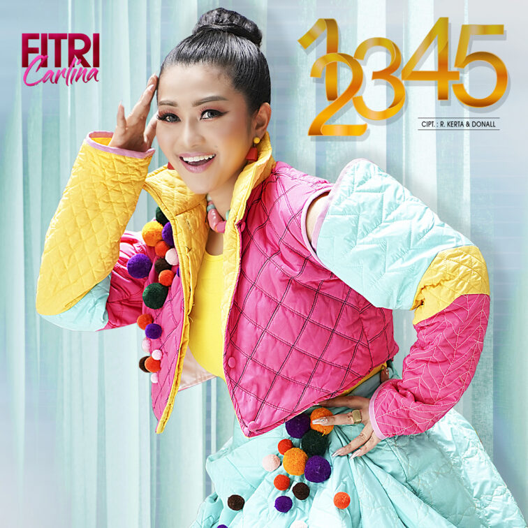 Fitri Carlina 12345